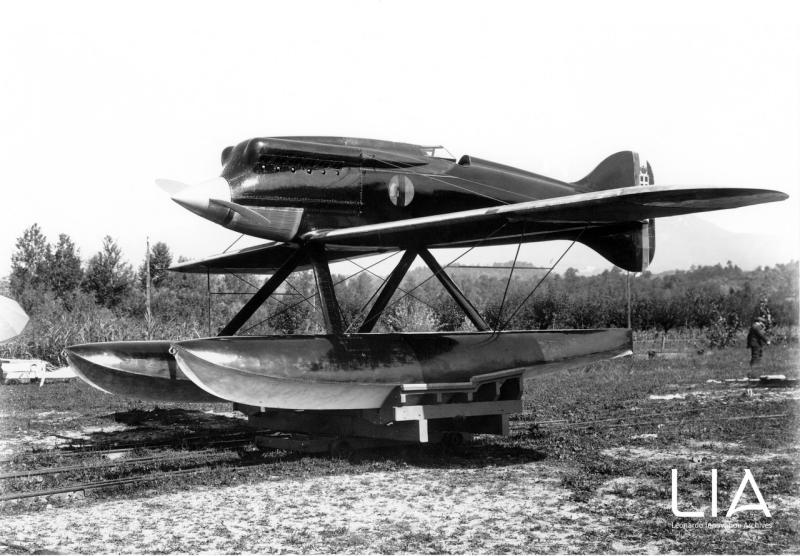 Aeronautica Macchi M.52 con Ing. Mario Castoldi