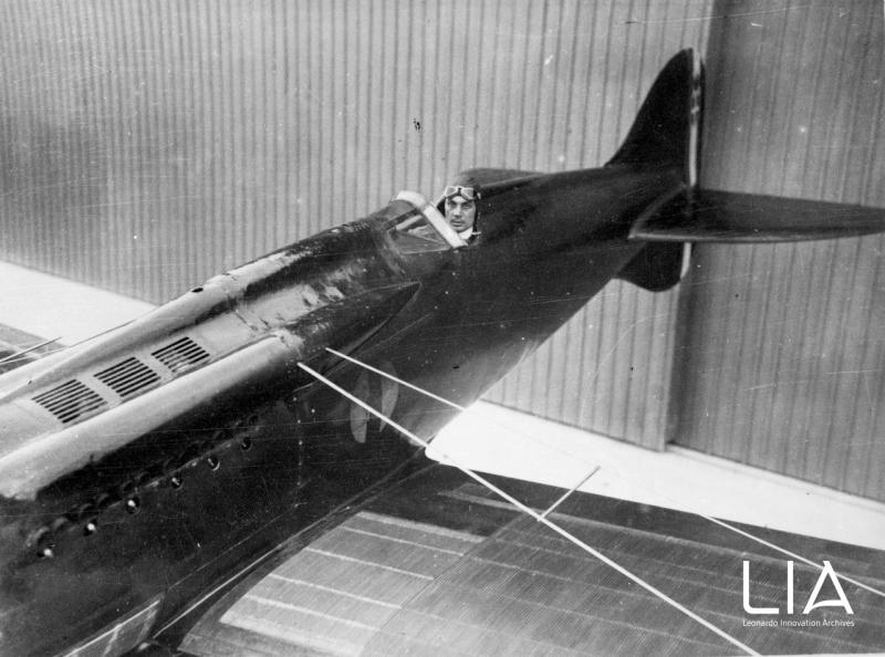Arturo Ferrarin su Idro M.52