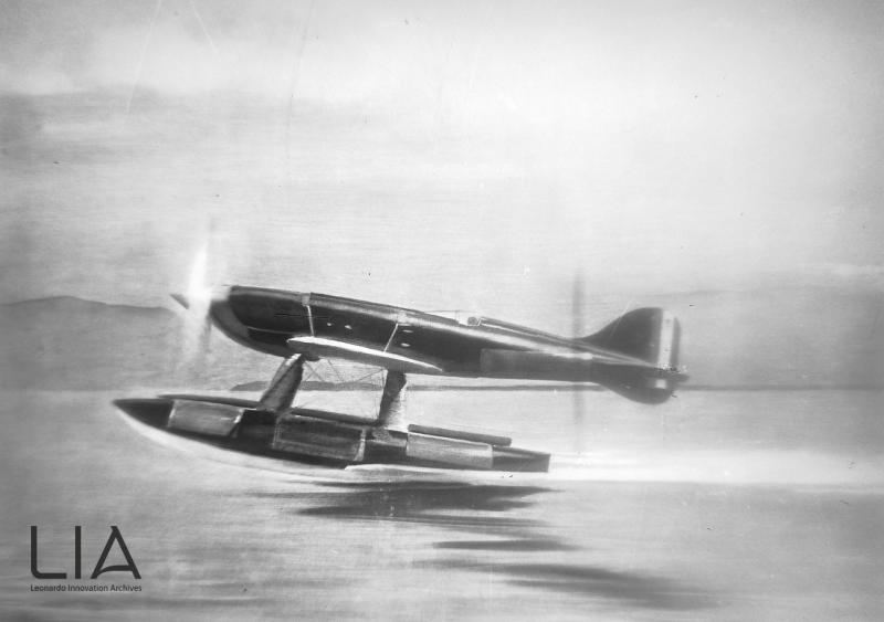 Idro MC.72 - rappresentazione pittorica