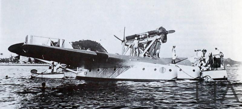 Velivolo S.55P - In darsena, imbarco passeggeri