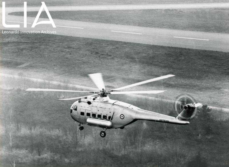 A101G - in volo ripreso dall'alto