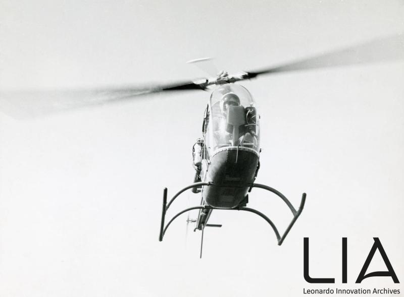 A103 - in volo - vista dal basso