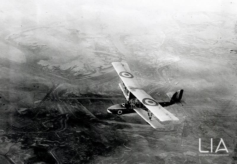 L'idrovolante Macchi M.5 in volo