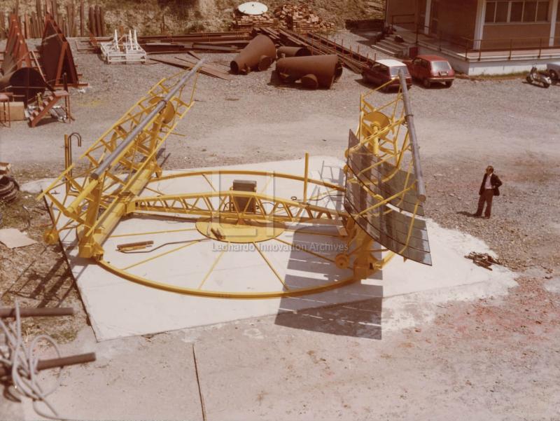 Centrale solare di Perth (Australia) - modulo cilindrico parabolico lineare in costruzione