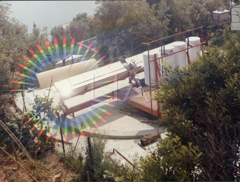 Prototipo del modulo cilindrico parabolico lineare per la centrale solare di Perth (Australia) in prova