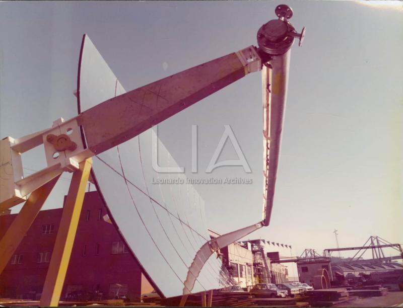 Modulo cilindrico parabolico lineare per la centrale solare di Perth (Australia) - primo piano della caldaiagt