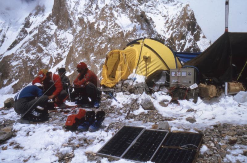 Campo base sul Gasherbrum II (Pakistan), quota 8.035 mt