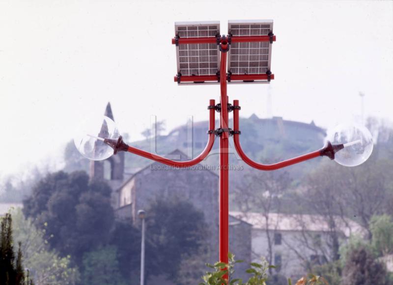 Lampione a energia solare Ansaldo
