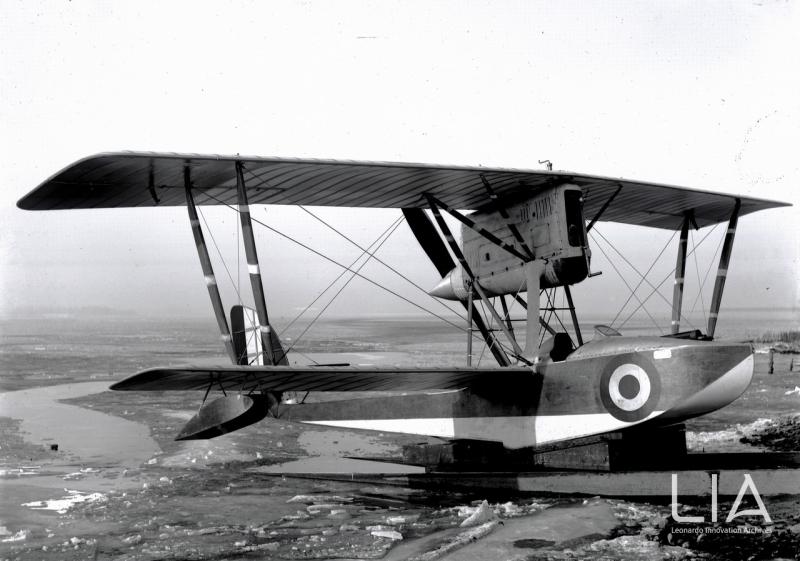 Nieuport Macchi - M.7 sul lago di Varese