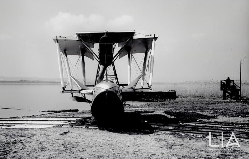 Nieuport Macchi - M.7ter A.R sul lago di Varese