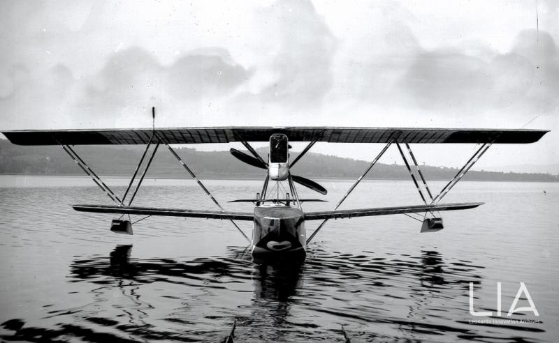 Nieuport Macchi - M.8 sul lago di Varese - vista frontale