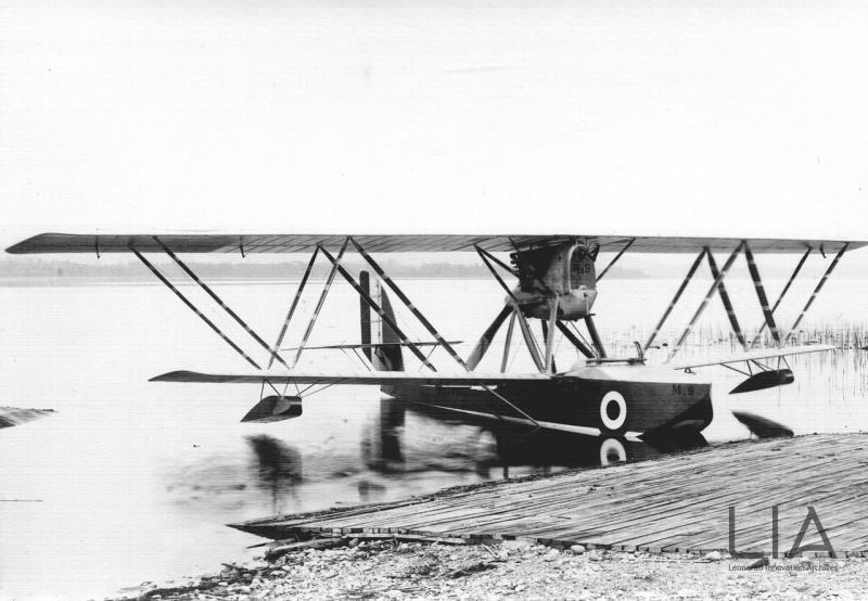 Nieuport Macchi - M.9 sul lago di Varese - vista di tre quarti