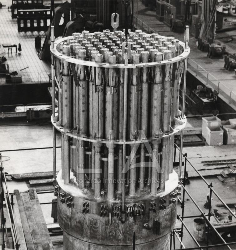 Centrale di Caorso - assemblaggio del reattore