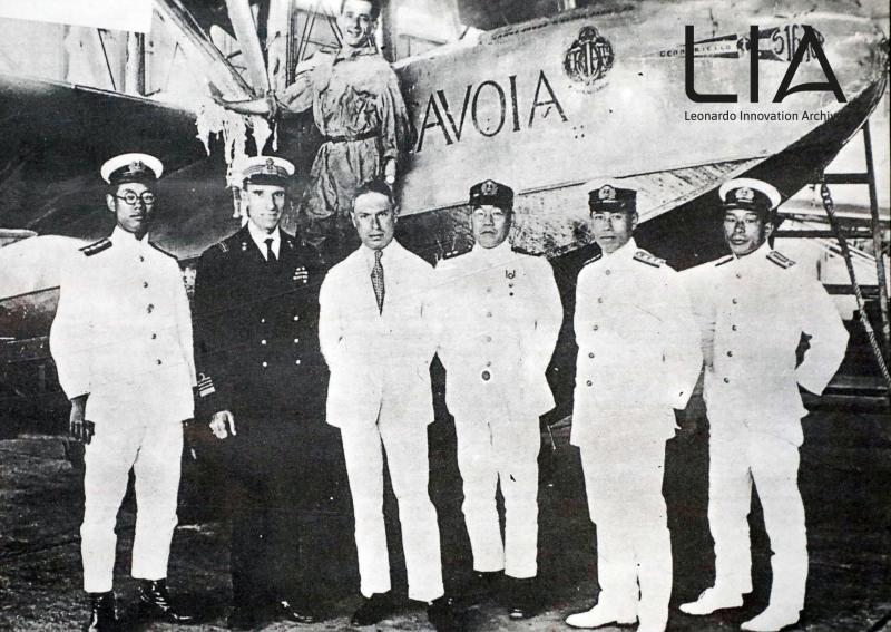 F. De Pinedo  a Tokio con le autorità locali 1925