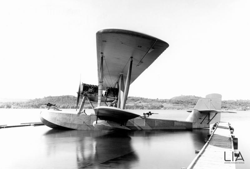 Nieuport Macchi - M.24 sul lago di Varese