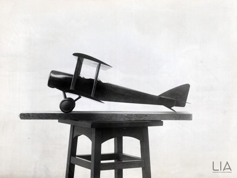 Velivolo terrestre Macchi M.30 - modellino