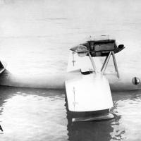 Aeronautica Macchi M.33 - Idrovolante da corsa sul lago di Varese