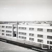 BMB - Vista frontale della palazzina durante le prove di difesa contraerea