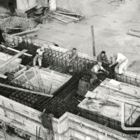 BMB - Cantiere di ricostruzione con tecnici e operai (2)