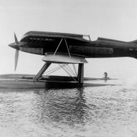 Idro M.67, probabilmente sul Lago di Varese.