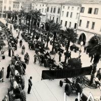OTO - La sfilata in Corso Martiri della libertà (2)