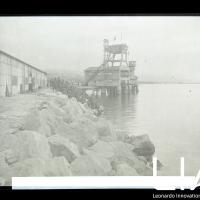 WASS - Personale militare di fronte alla stazione di lancio "Giuseppe Orlando"