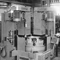 S.A.I.M.P. - Società Azionaria Industrie Meccaniche Padovane - fresatrice a tavola rotante tipo FG4 costruita nello stabilimento di Padova