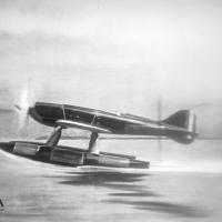 Idro MC.72 - rappresentazione pittorica