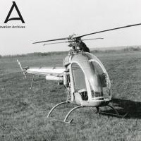 A103 - a terra - vista tre quarti frontale