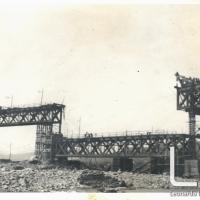 OTO - Travata in riparazione - vista laterale
