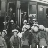 Bambini arrivati alla stazione di Pistoia