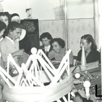 Una lezione del corso I.N.I.A.S.A. di tessitura a mano