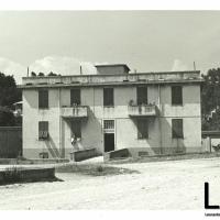 Vista frontale della palazzina ex-mensa